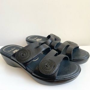 Dansko Dixie Sandals black swirl size 38